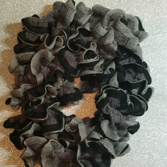 *Scarve Bundle* - Picture 4 of 6